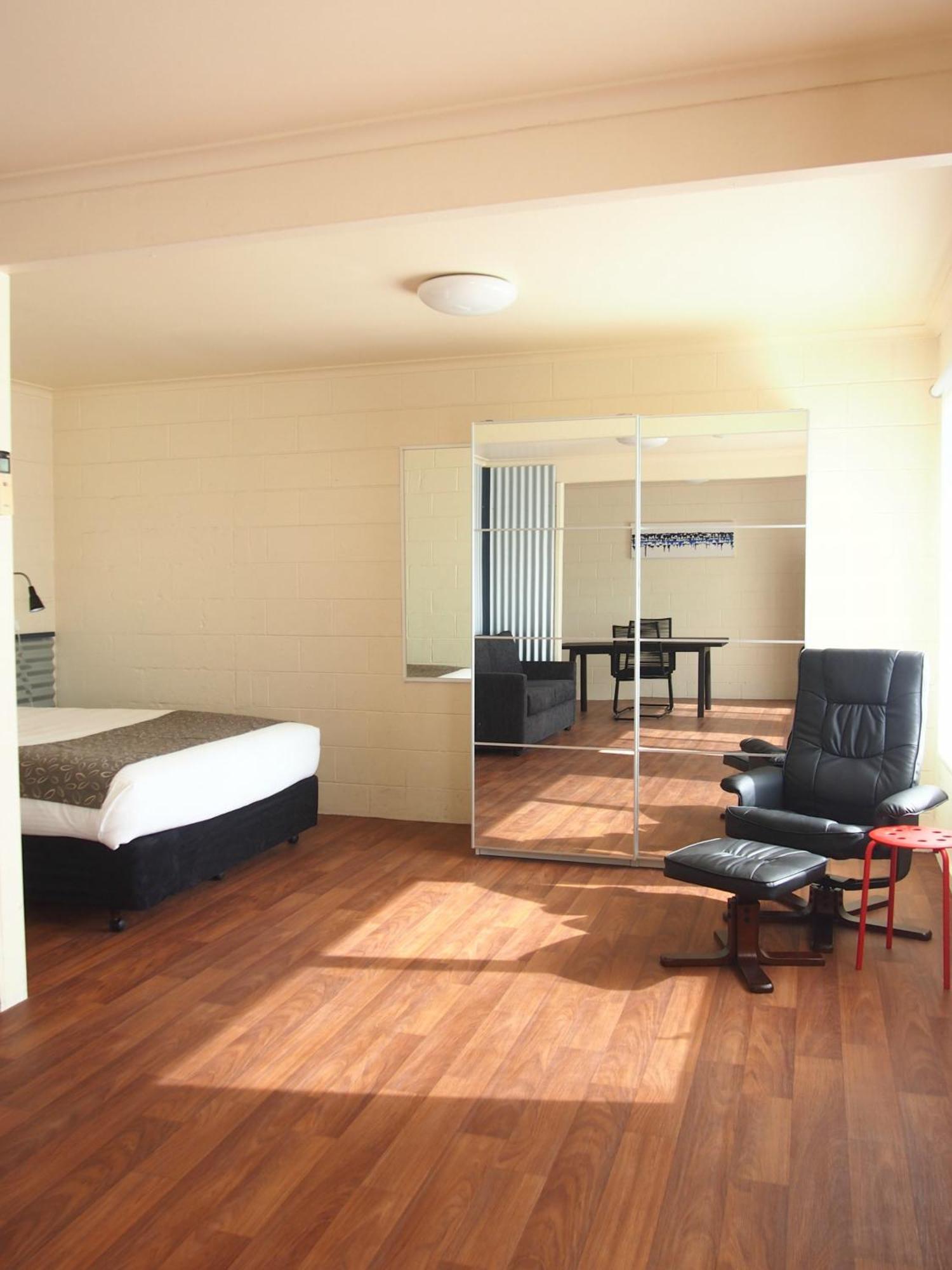 Siesta Central Apartments 세일 객실 사진